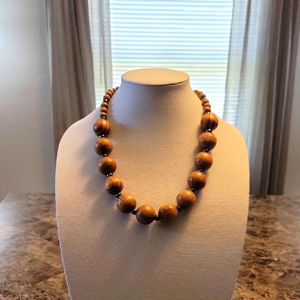 Amber Wooden and Pewter Beaded Necklace Classic Single-Strand Design